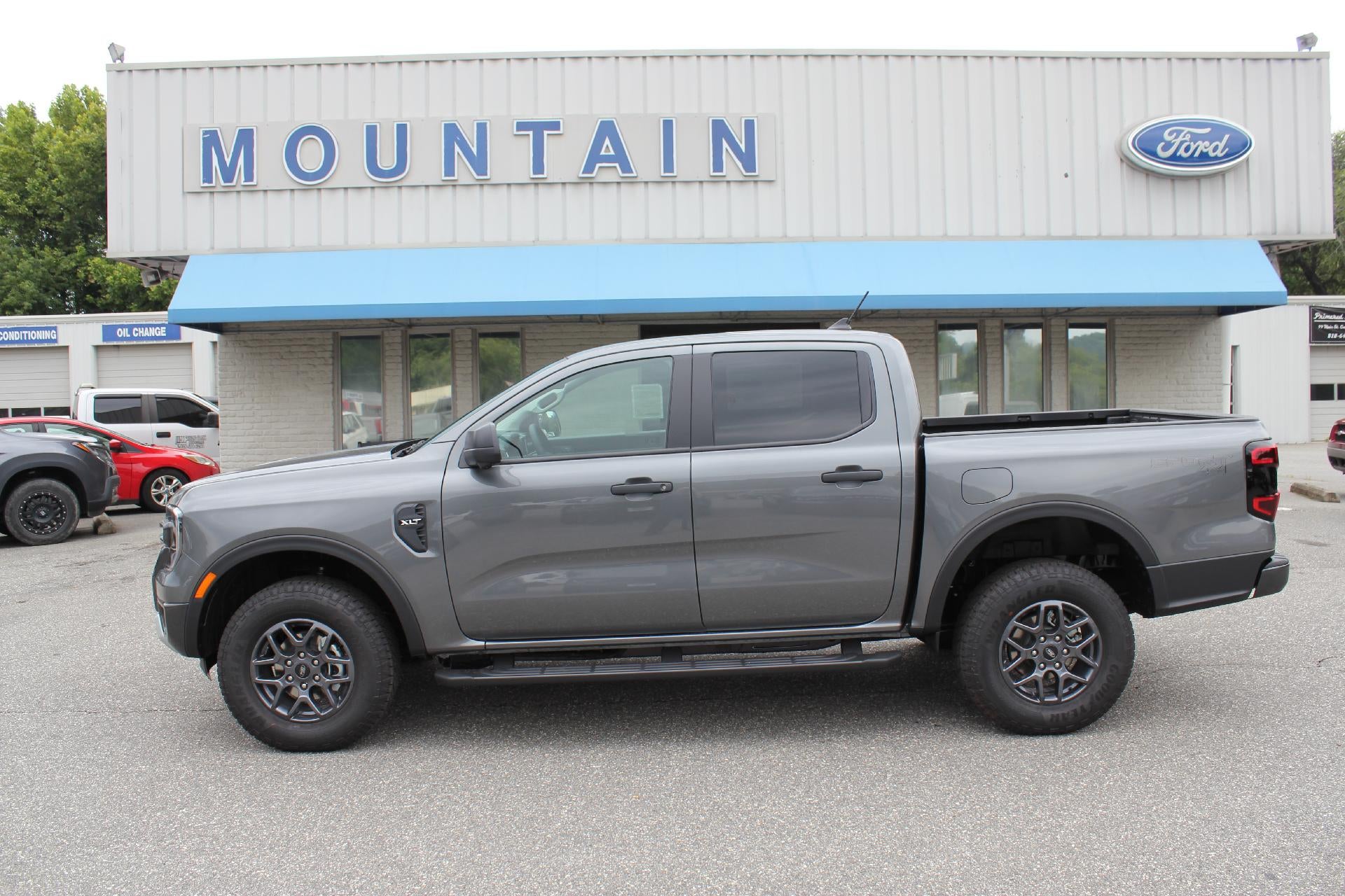 2026 Ford Ranger XLT in Carbonized Gray Metallic — front three-quarter view